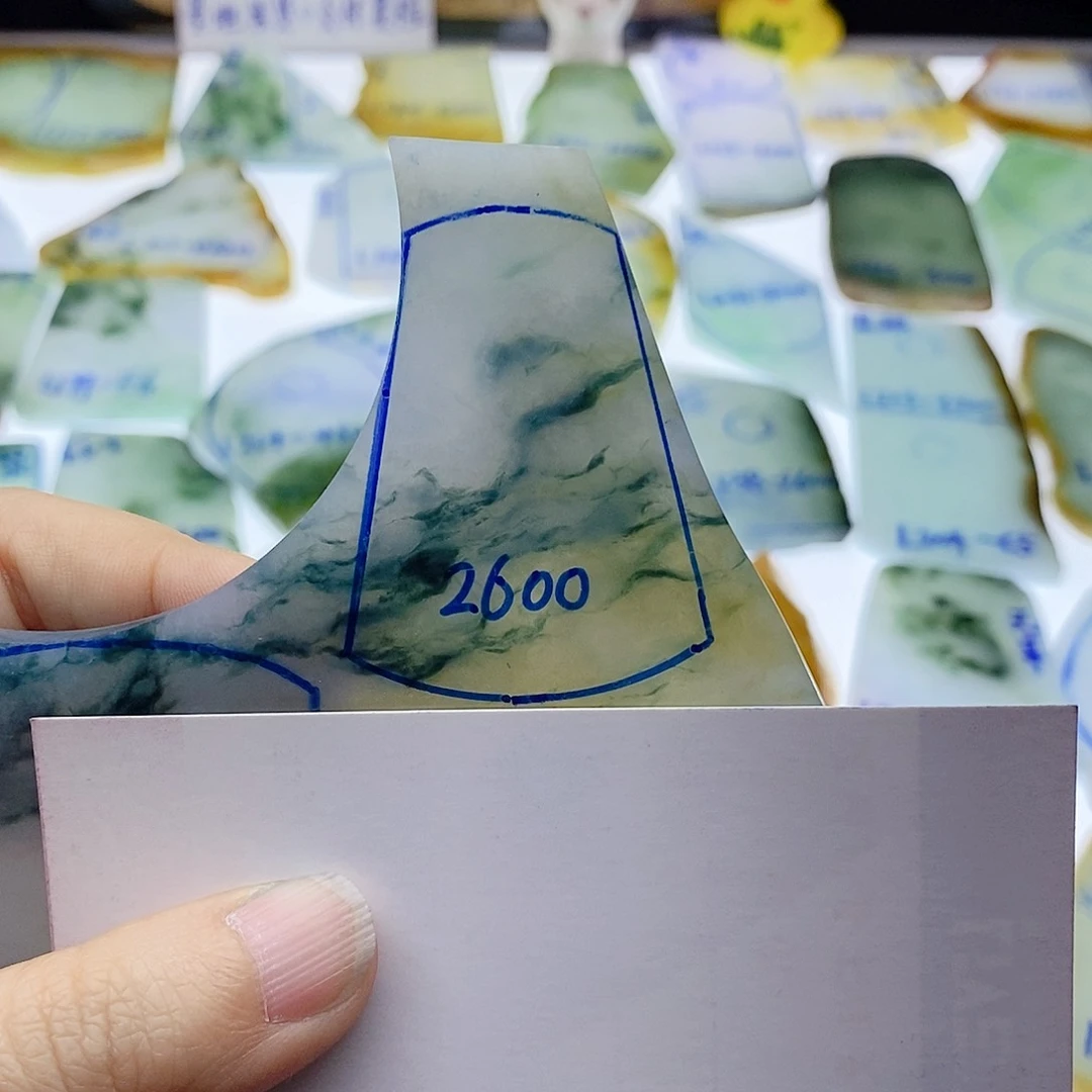 未镶嵌定制翡翠小*篓翡翠