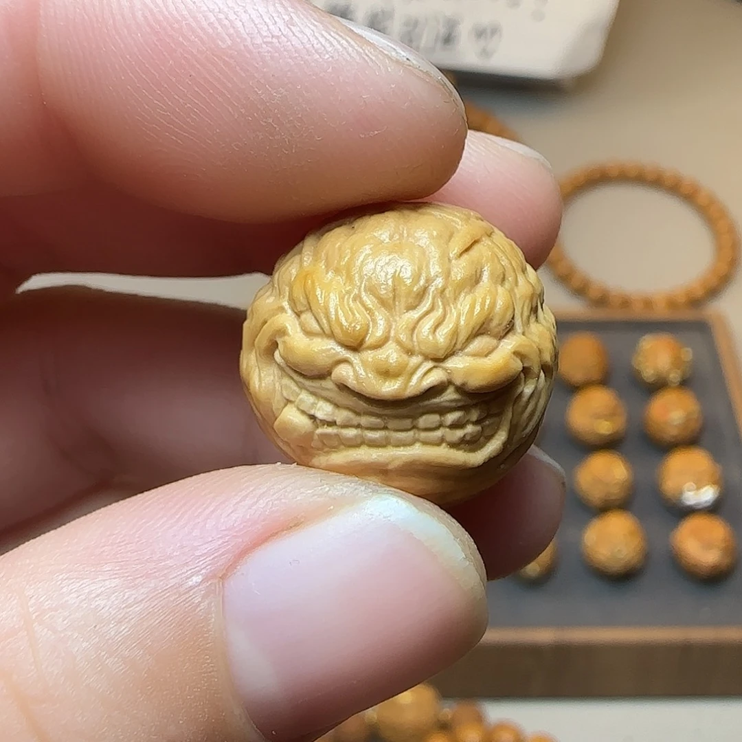 吊坠猴头核桃歪孔福利瑕疵不退不换