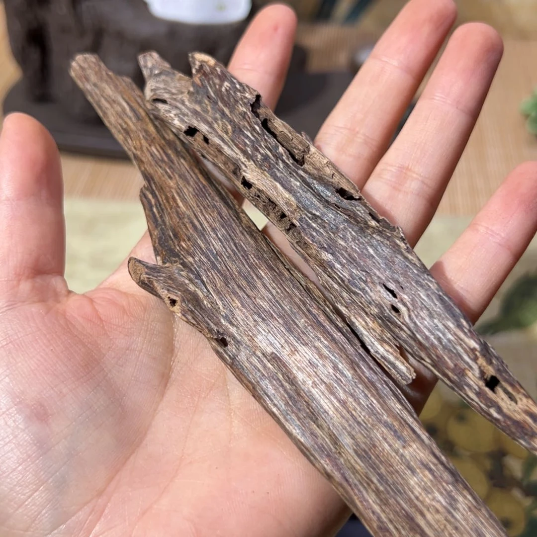 【闪购商品】香榧木海南木料尖峰岭红油虫漏16克