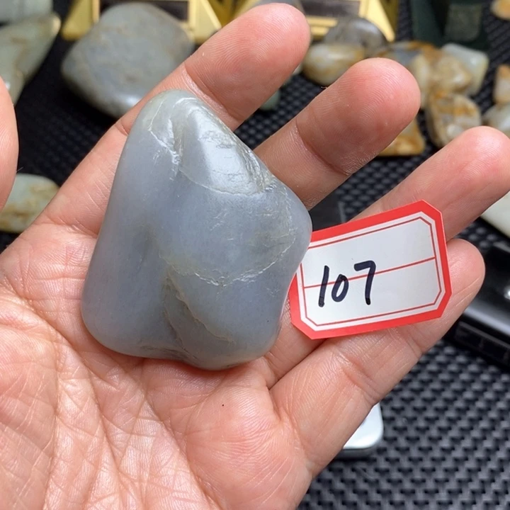 未镶嵌和田玉把件107