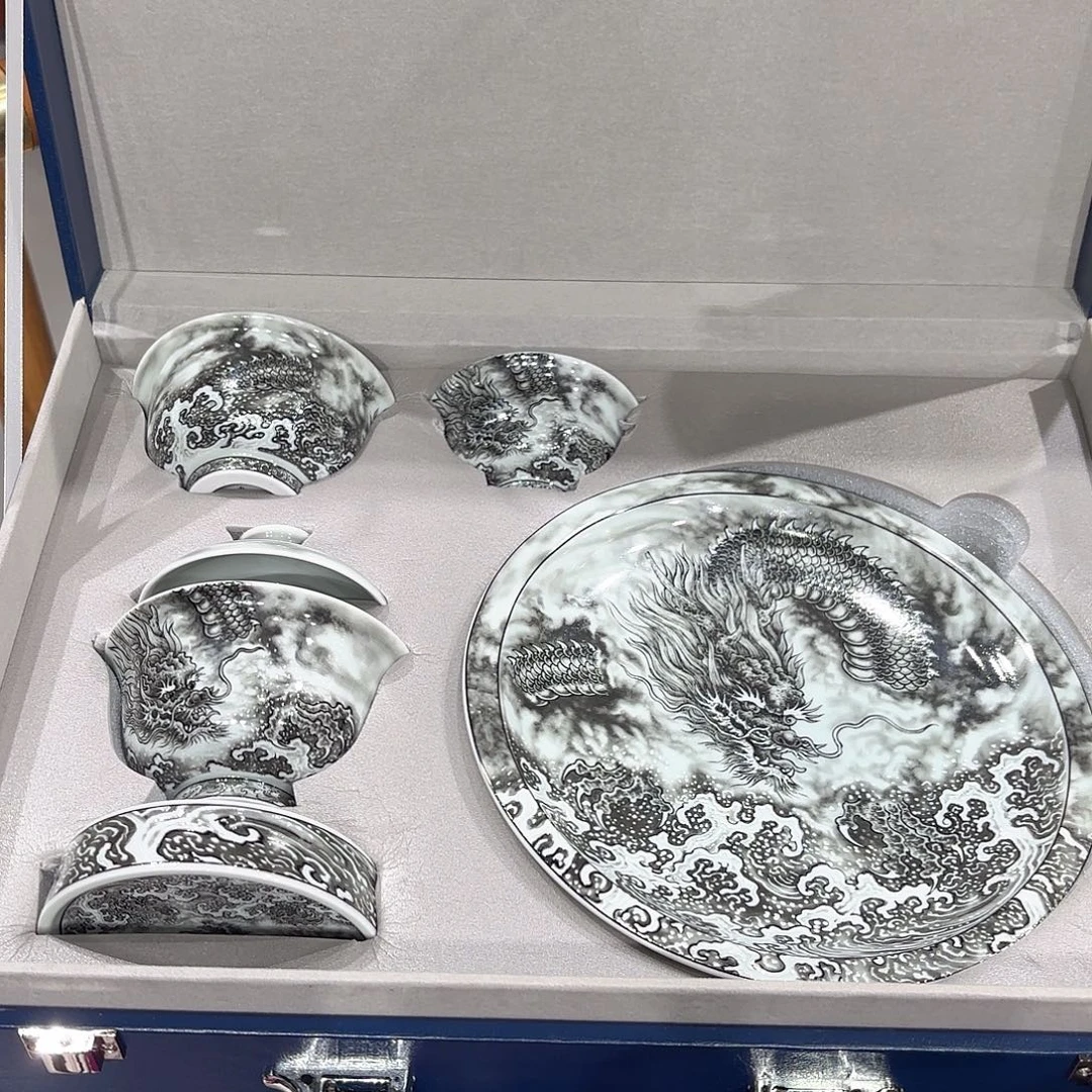 项***-瓷片景德镇陶瓷艺术展在上海