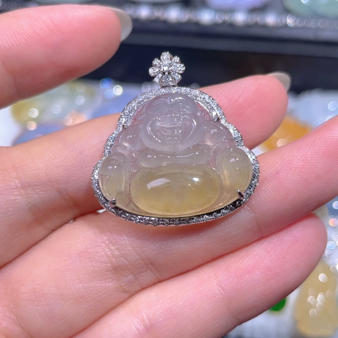 颈饰18K金镶嵌翡翠翡翠