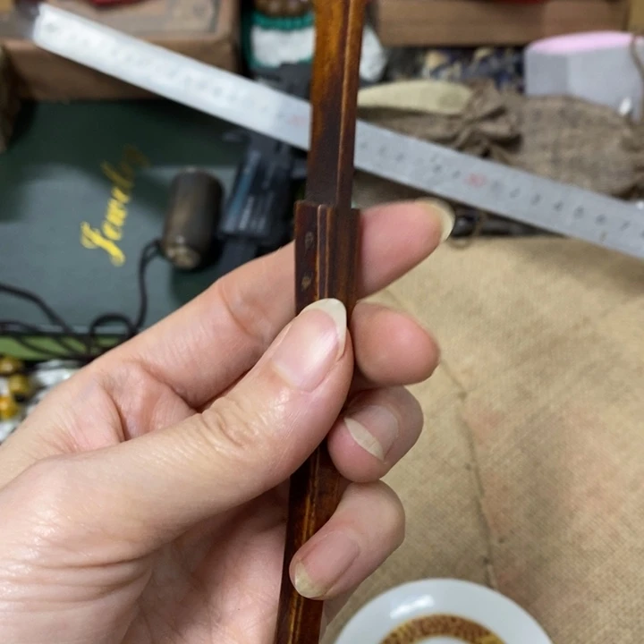 瓷片哈中古工艺品一件