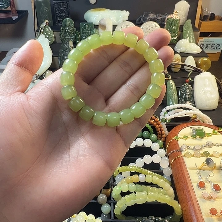 和田玉未镶嵌项链