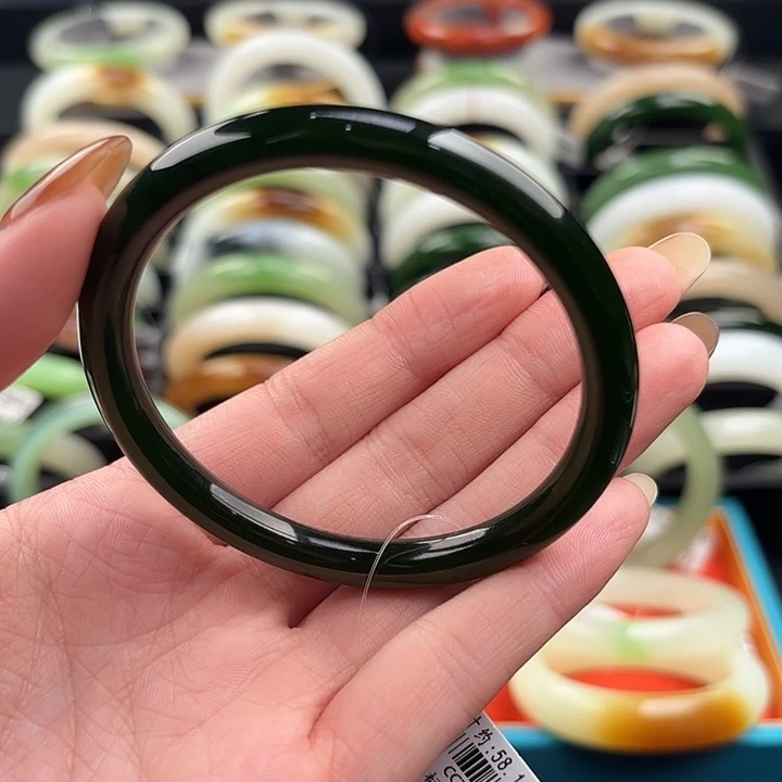 和田玉（糖玉）未镶嵌手镯58.1