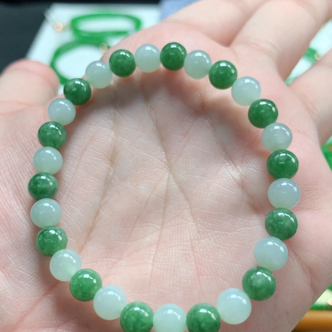 翡翠未镶嵌手链翡翠