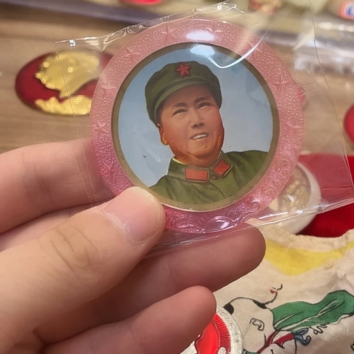 典***谟一一一高贵轻复古一一一一一分享