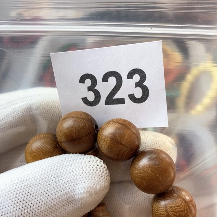 大果紫檀（缅甸花梨）田***j323