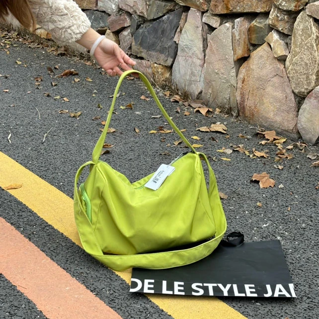 运动瑜伽短途旅行袋女ins大容量训练游泳健身包收纳斜挎包8883