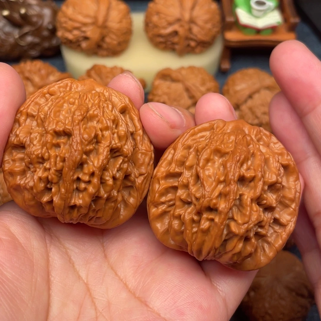 文玩核桃把件44麦穗虎头全品