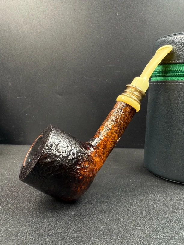 丹麦吉普森C2石楠木烟斗（内径22斗深42.7长146）