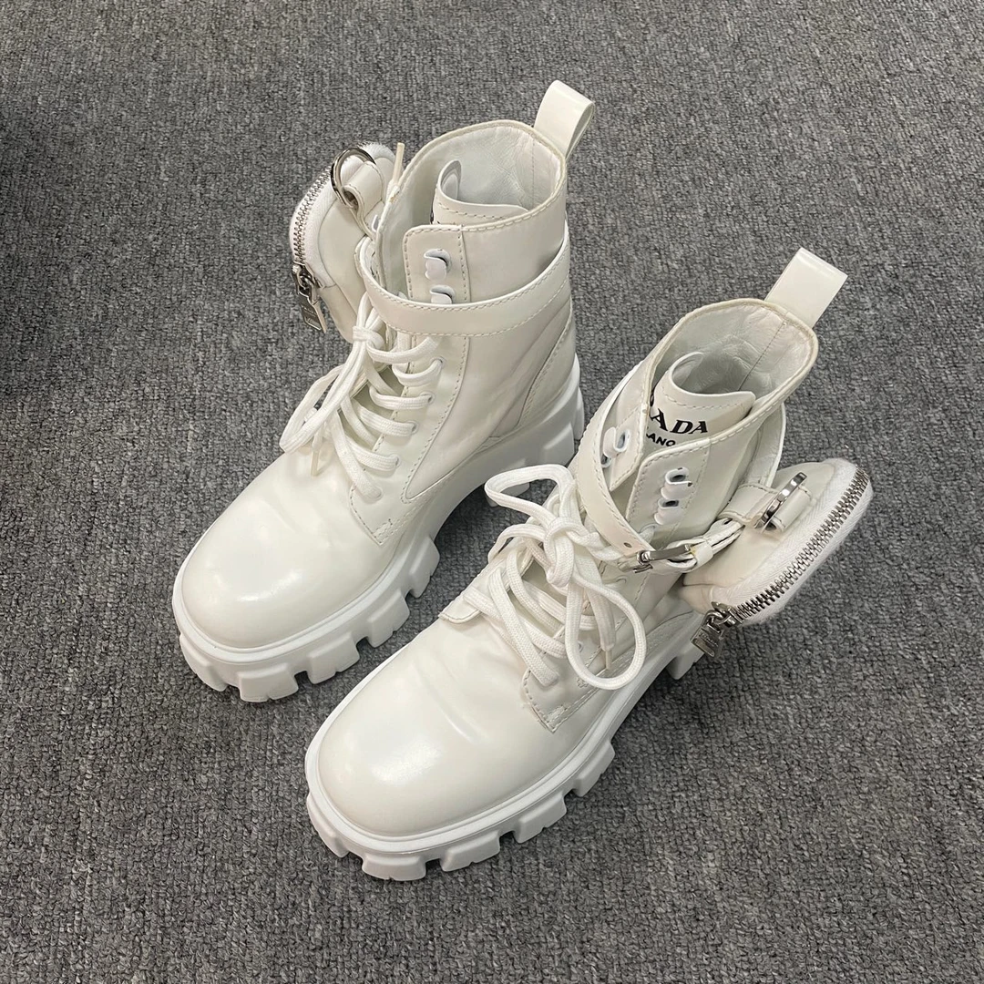 95新 Prada/普拉达 Monolith 圆头系带短靴 37码/14107