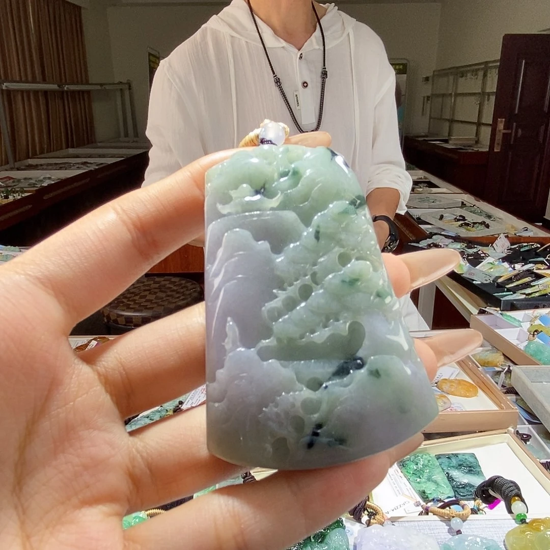 翡翠未镶嵌颈饰翡翠
