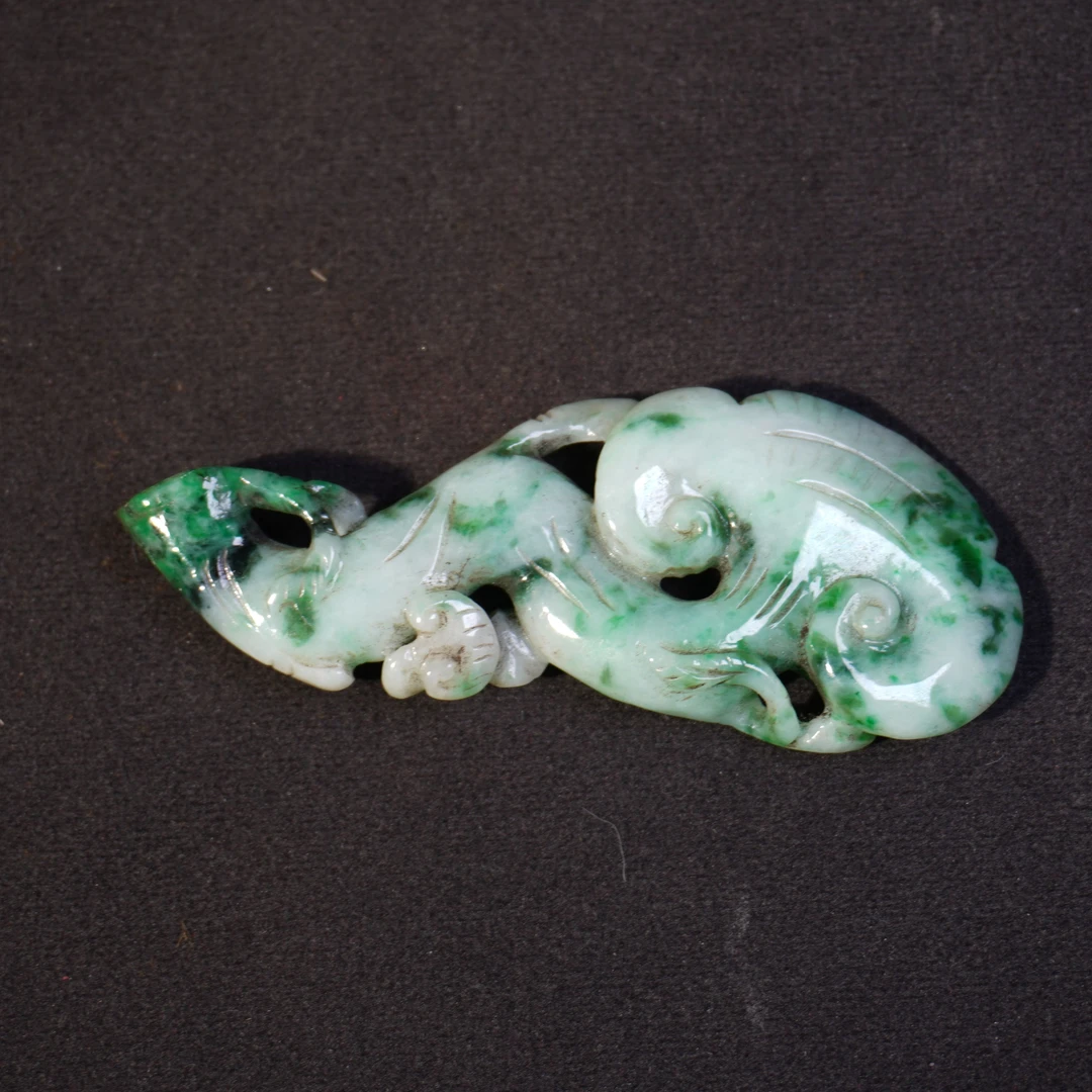 9NU44  清  翡翠灵芝手把件