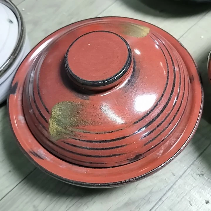 盘瓷片陶瓷杯盘壶碗都有