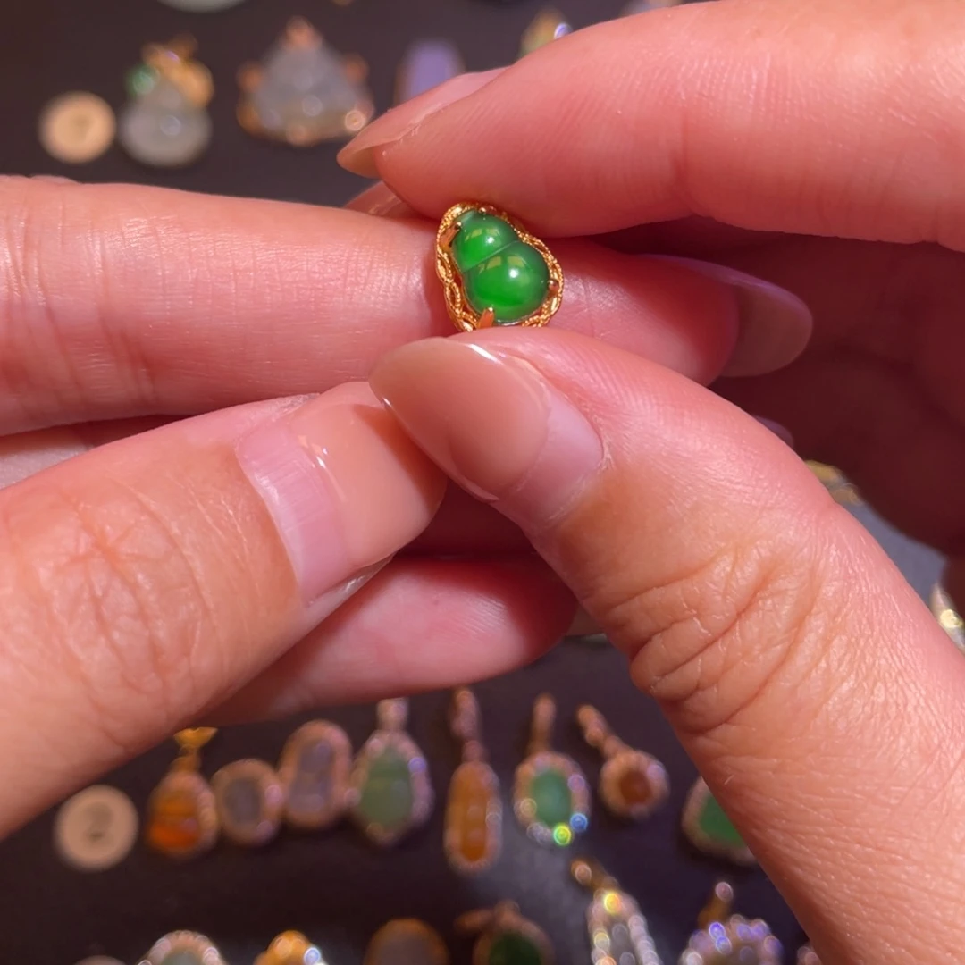 翡翠银S925镶嵌颈饰