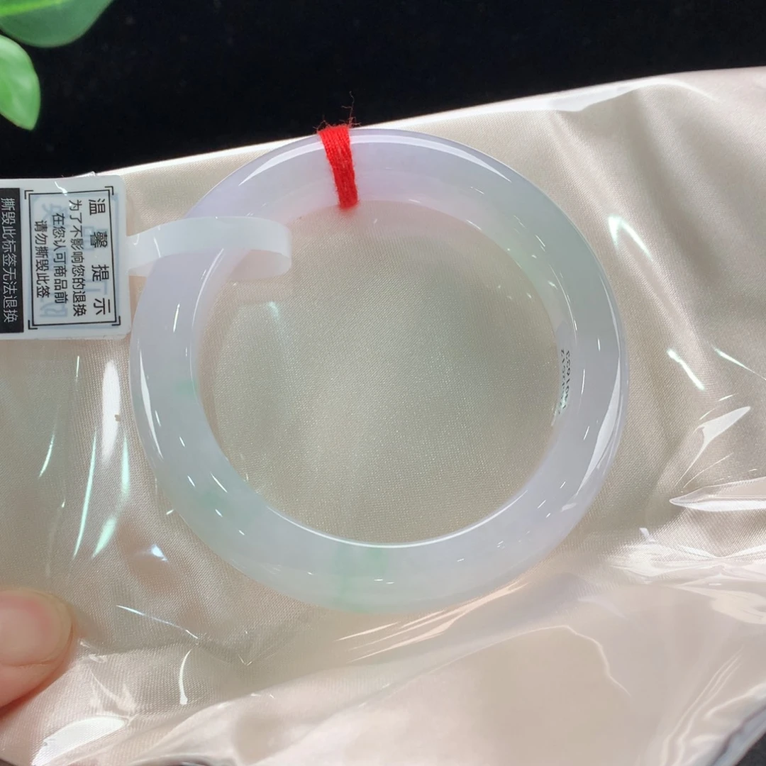 翡翠未镶嵌手镯1633