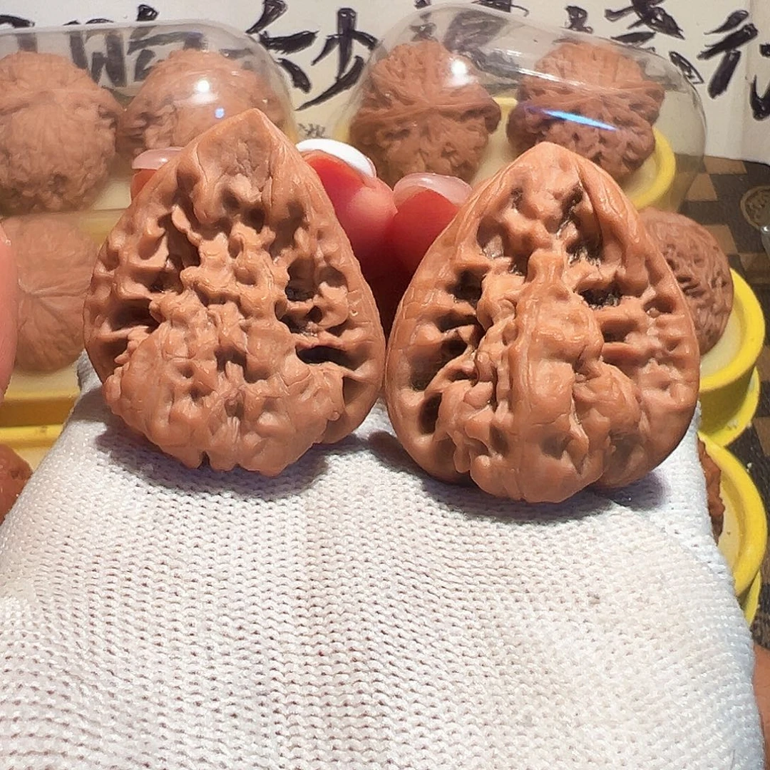 鑫***达吊坠桃核异形全品