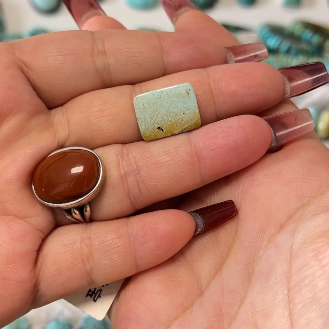 【闪购商品】未镶嵌南红玛瑙珠宝奇石