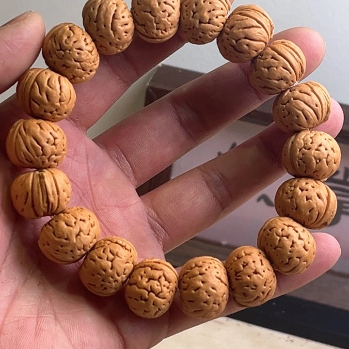 吊坠桃核桃核树王纽扣17