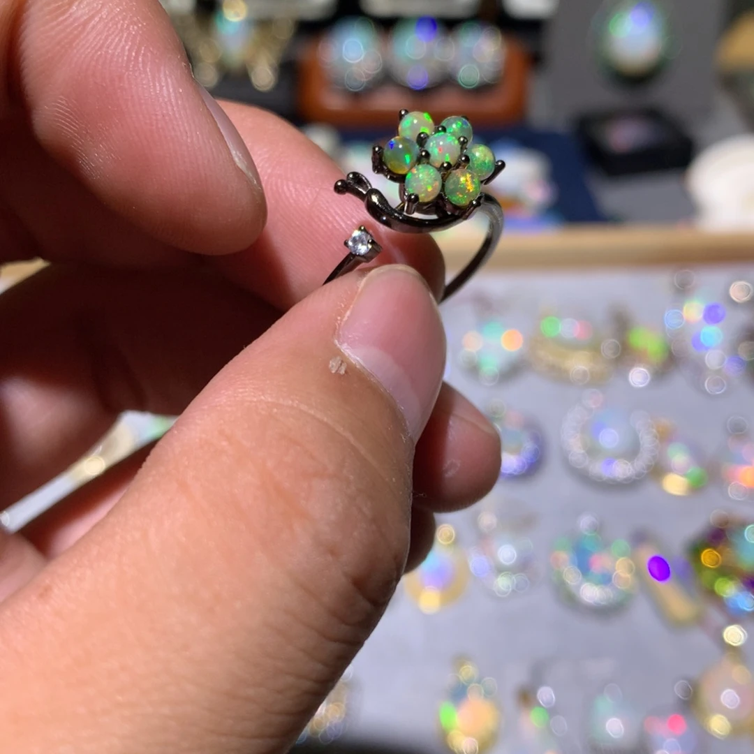 欧泊银S925镶嵌欧泊戒指