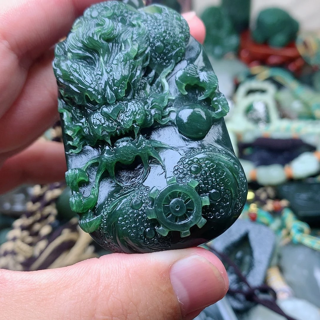 和田玉未镶嵌颈饰性****情