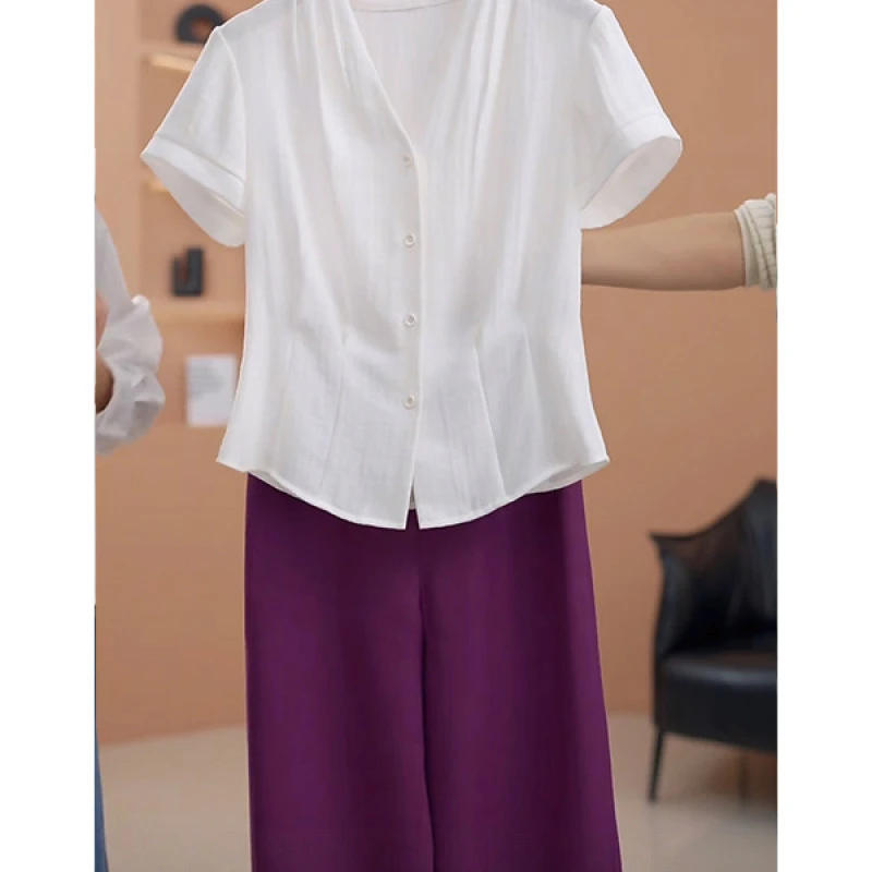 高级感法式收腰短袖纯色小衫女2025夏季新款宽松显瘦通勤百搭上衣