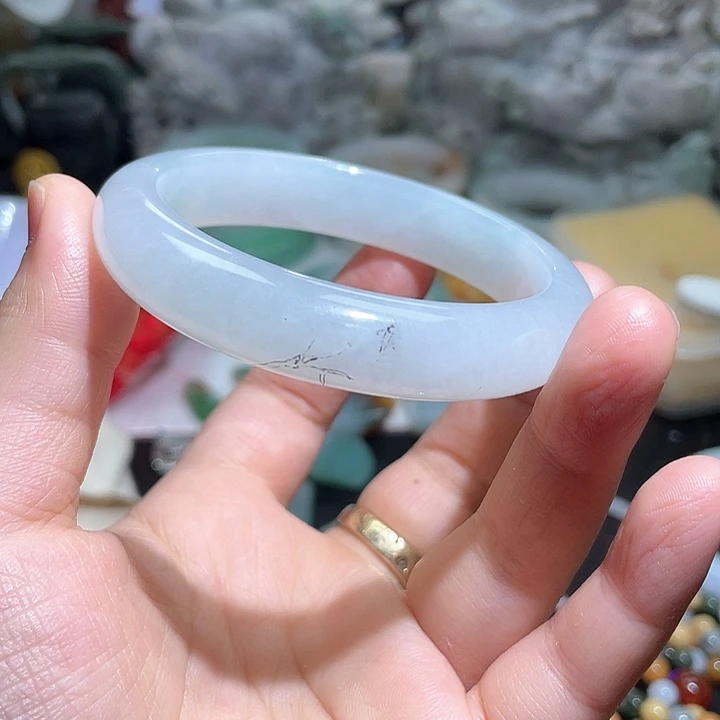 定制翡翠竹叶浅浮雕茅台白包工未镶嵌小*儿
