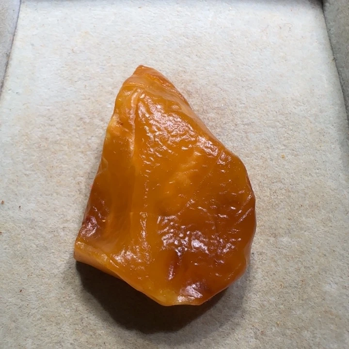 未镶嵌定制琥珀专属定制