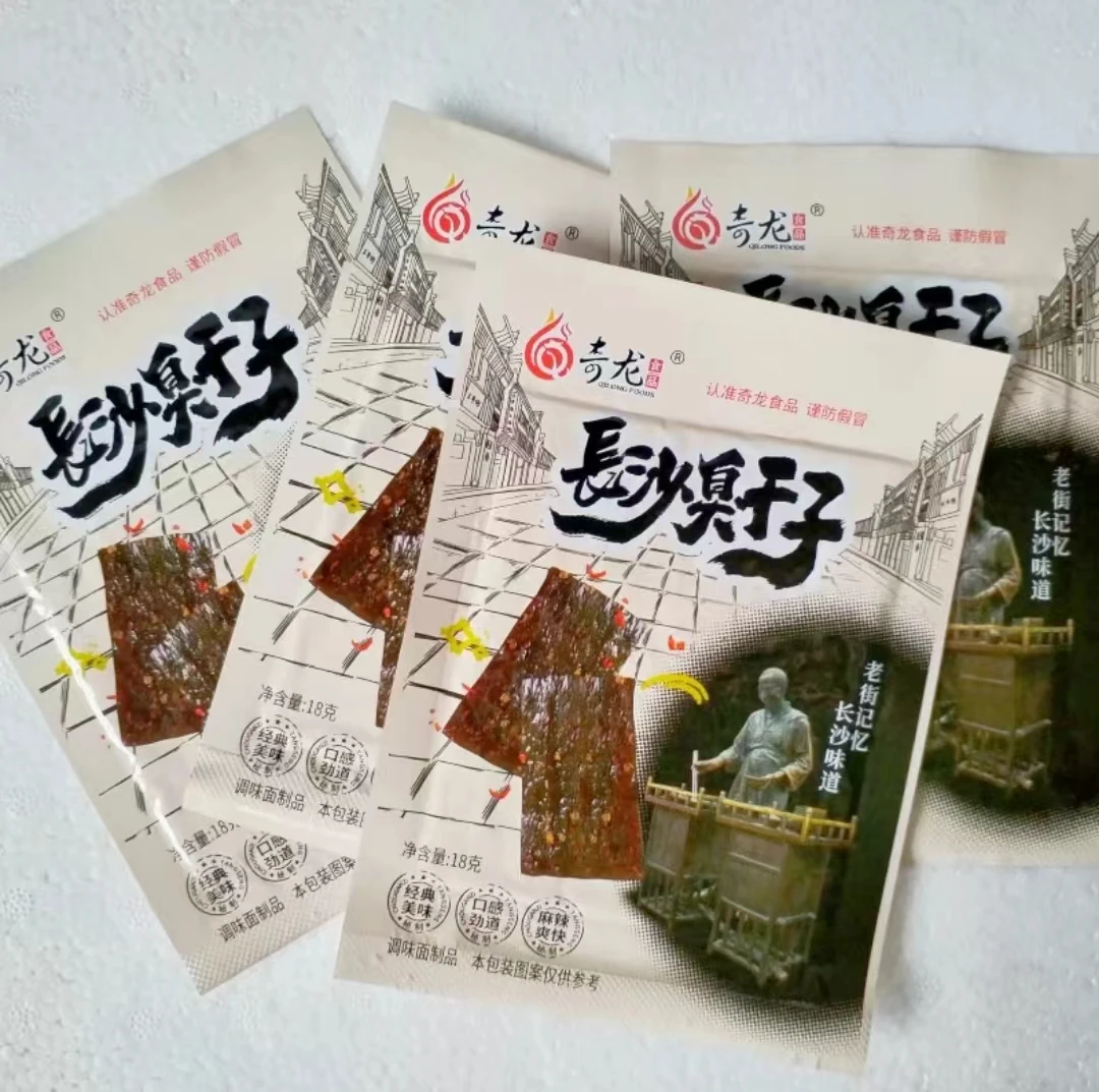 奇龙臭干子味辣条记忆怀旧味道36克袋装网红零食休闲追剧小零食