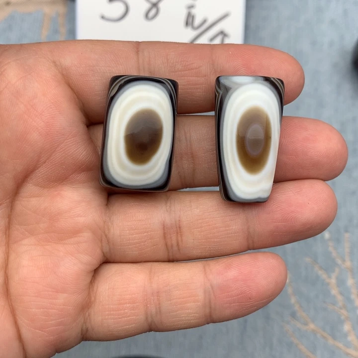 风***起玛瑙/玉髓合金颈饰