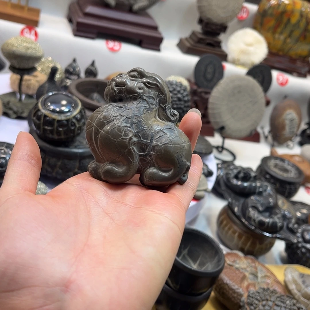 奇***旺石材龟纹石小精品手把件