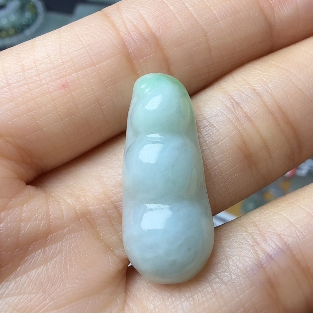 翡翠未镶嵌颈饰天然缅甸翡翠A货