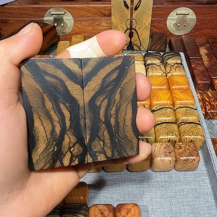 J***n家具紫檀木类黑白牌