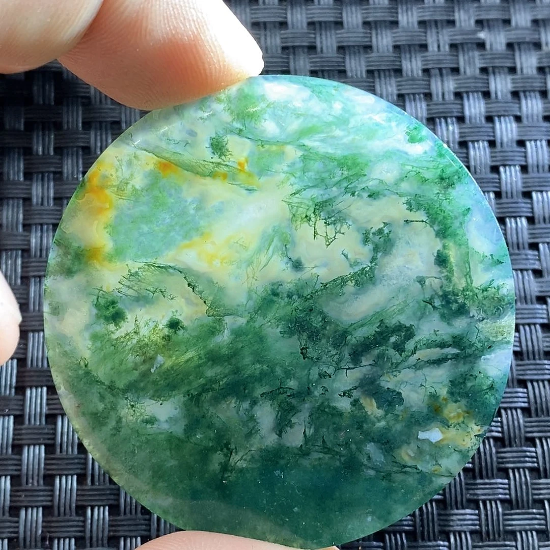 玛瑙/玉髓颈饰未镶嵌从***山