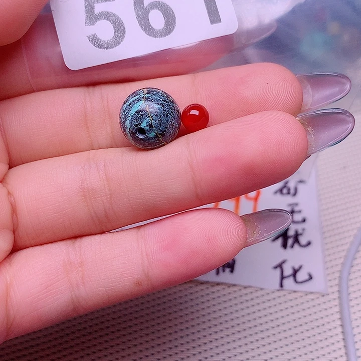南红玛瑙未镶嵌珠宝奇石