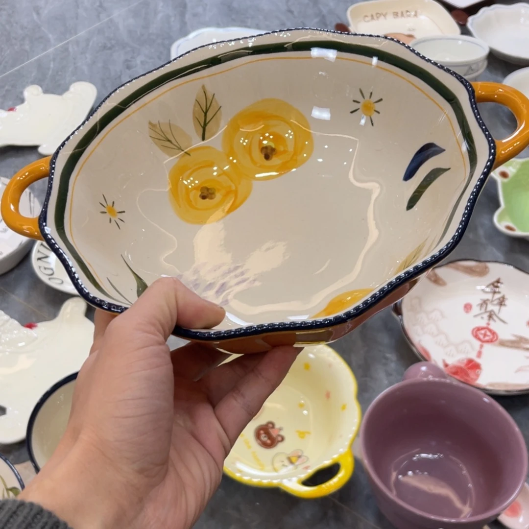 陶瓷微瑕餐具介意勿拍，满18飞！