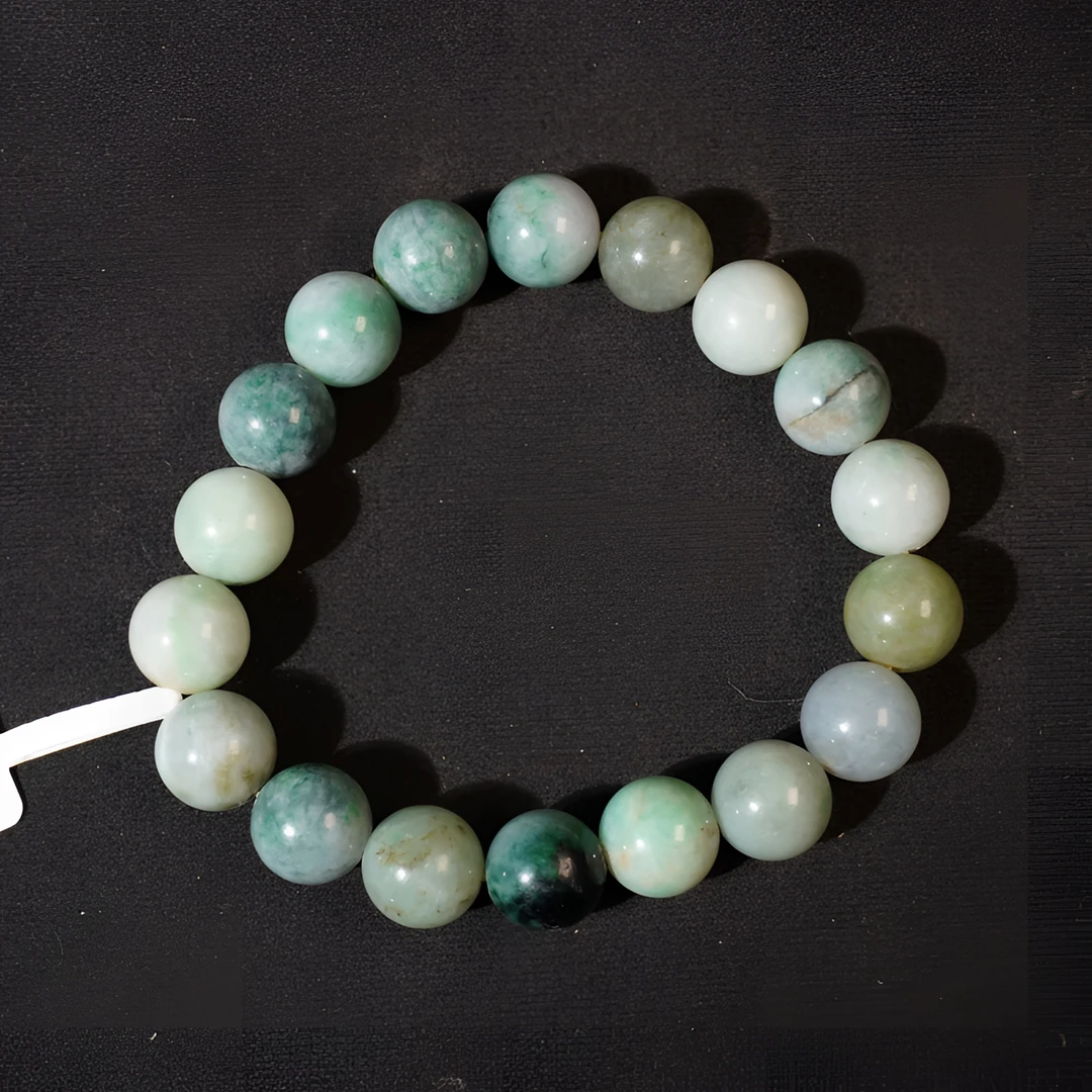 6NP2 清 翡翠手串