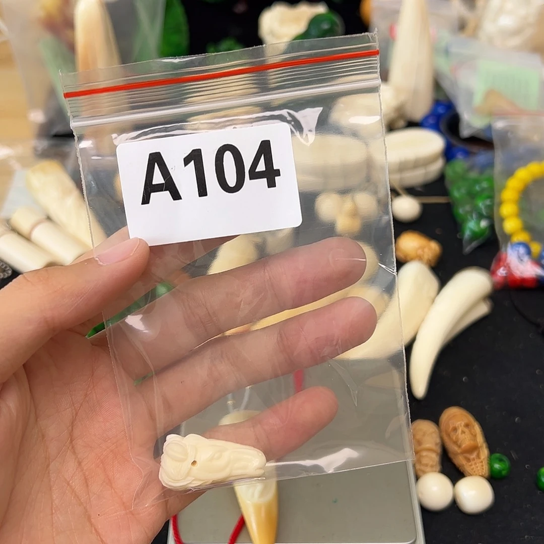 海***檬天然猛犸象牙雕刻品