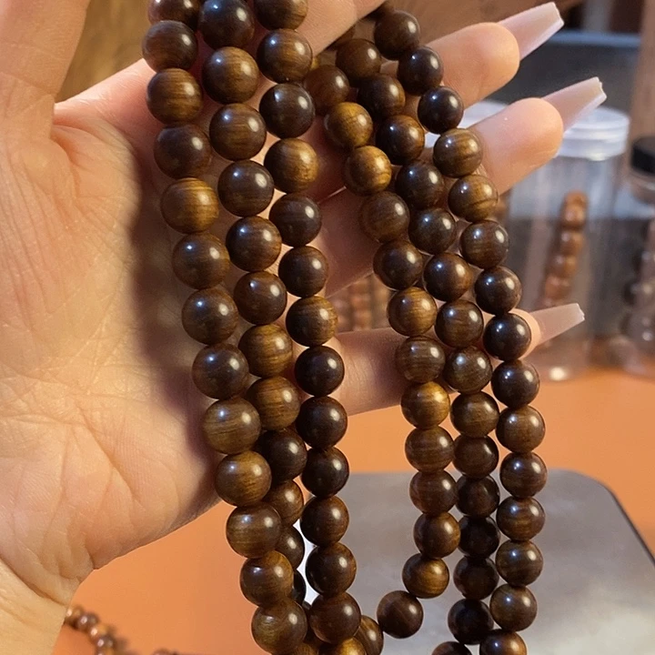 檀香木老山檀香1.0沉水