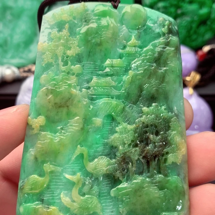 翡翠未镶嵌吊坠(不含链)