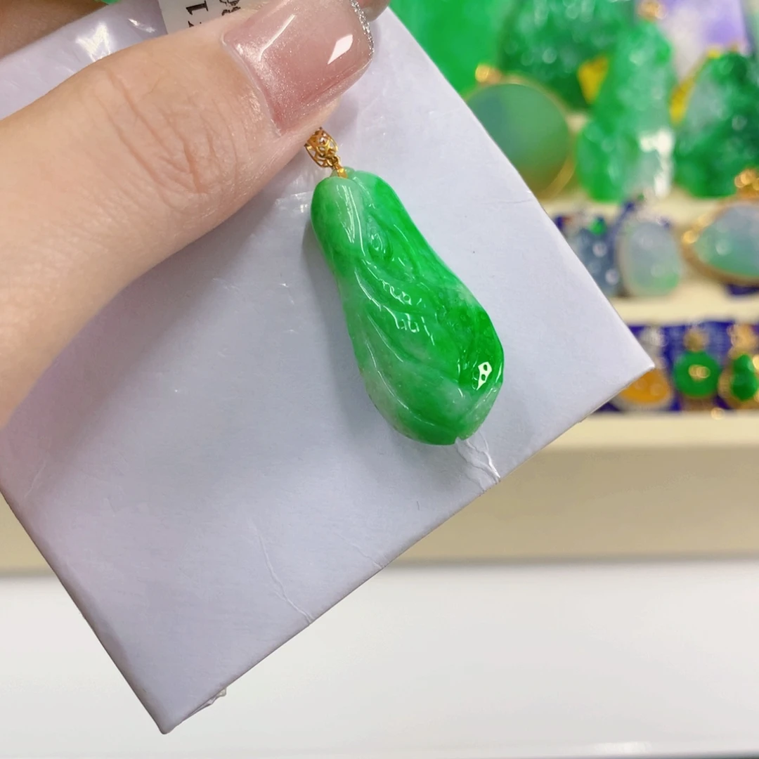 吊坠(不含链)18K金镶嵌翡翠
