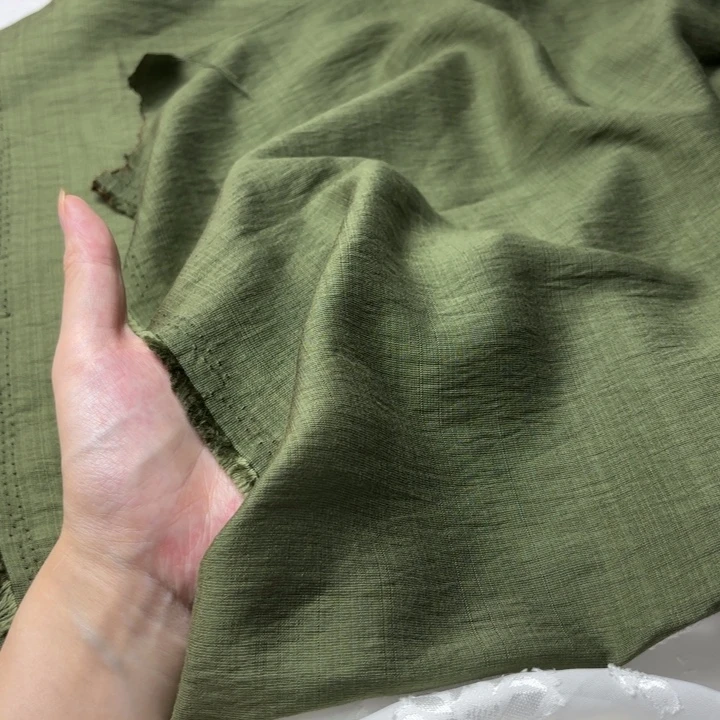 混纺棉军绿色1米。