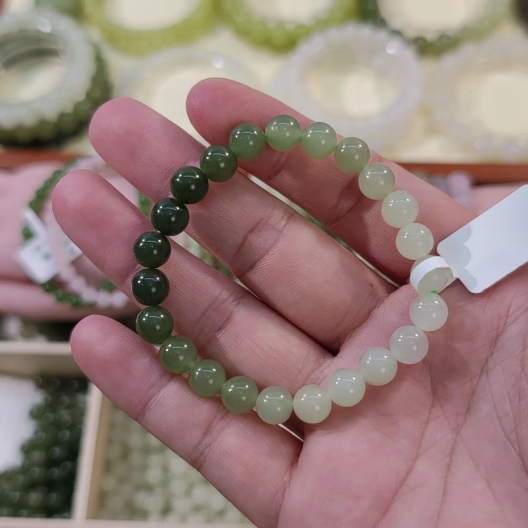 手串未镶嵌和田玉卡8特价渐变和田玉×1
