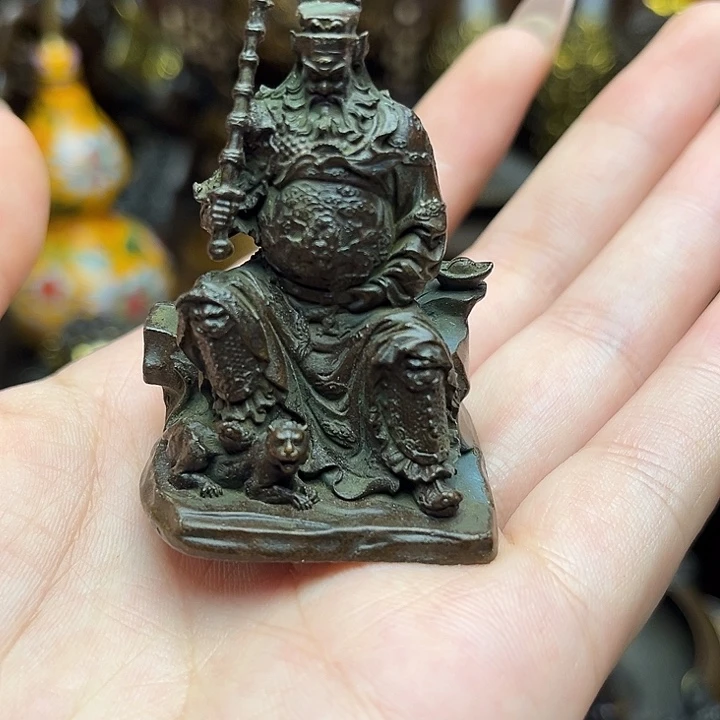 精美铜器批发档口