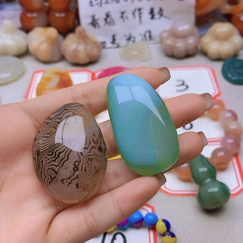 【闪购商品】未镶嵌玛瑙/玉髓珠宝半成品种****?