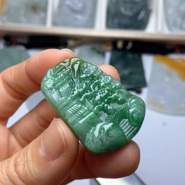 翡翠未镶嵌挂件翡翠