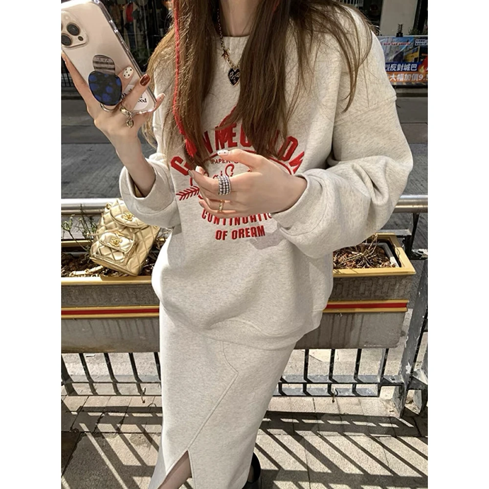 洋气百搭宽松字母刺绣卫衣+高腰显瘦开叉半身裙套装2025春季新款