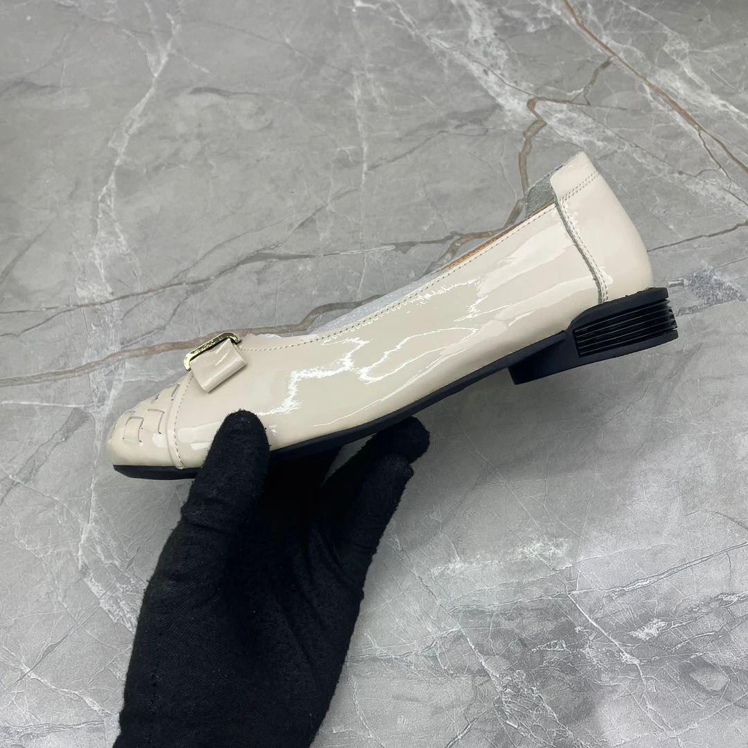 e (孤品)  38/36码单鞋女 (牛皮)13763