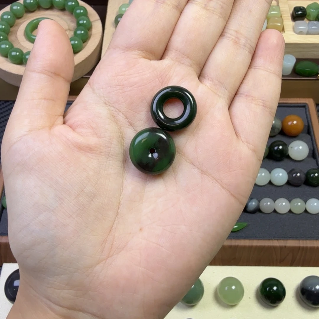 棉****和田玉未镶嵌珠宝半成品碧玉甜甜圈➕平安扣